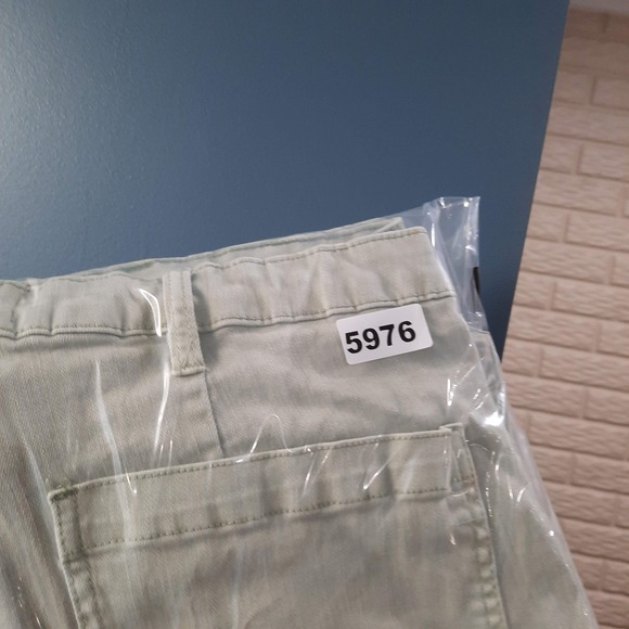 OAT New York‎ Jeans Womens 10/30 Green High Rise Wide Leg Crop Casual - Picture 11 of 11